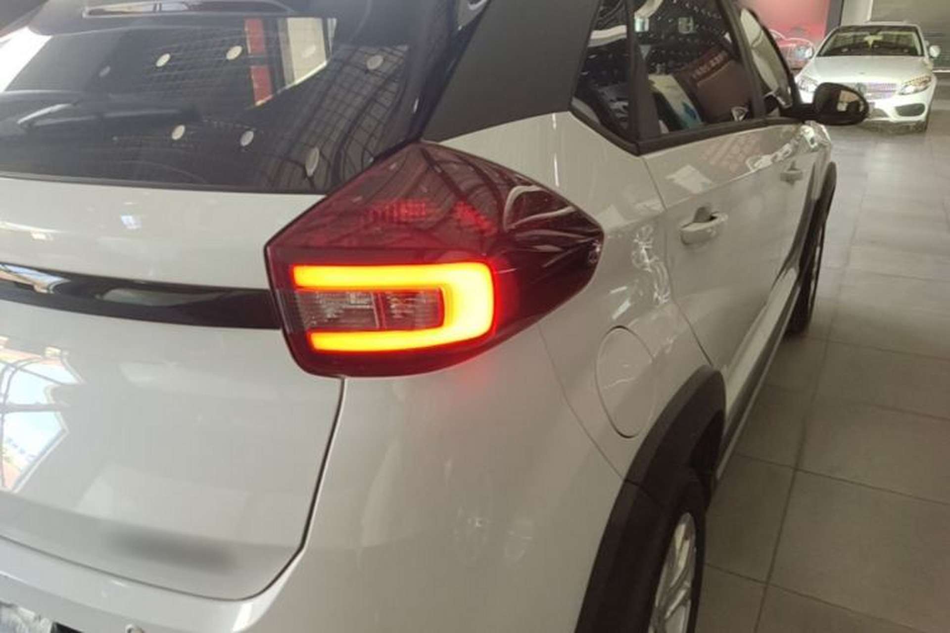Used Chery Tiggo 3X 2022 PLUS 1.5L CVT Fashion Edition Exterior 3