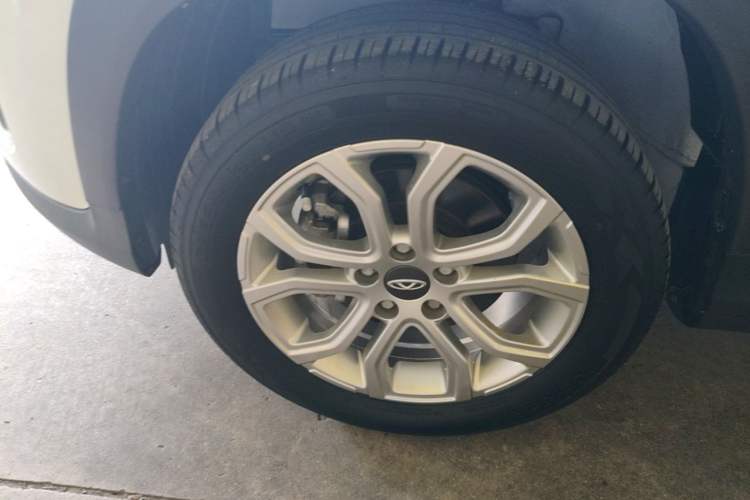 Used Chery Tiggo 3X 2022 PLUS 1.5L CVT Fashion Edition Exterior 4