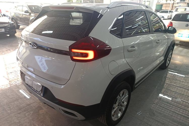Used Chery Tiggo 3X 2022 PLUS 1.5L CVT Thrilling Red Date Edition II Exterior 5