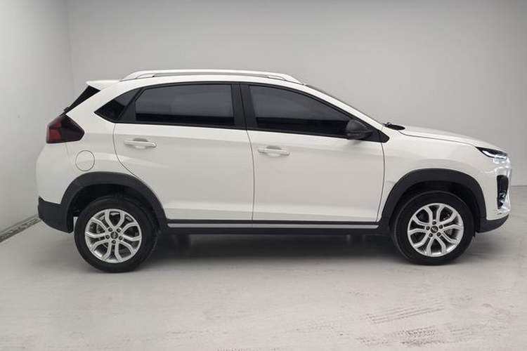 Used Chery Tiggo 3X 2022 PLUS 1.5L CVT Fashion Edition Exterior 8