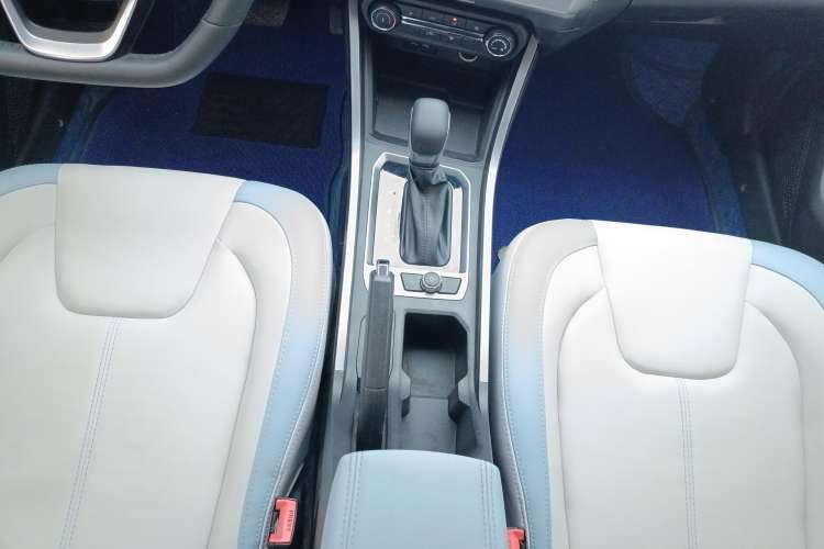 Used Chery Tiggo 3X 2022 Diamond Edition 1.5L CVT Elite Version Gear Lever