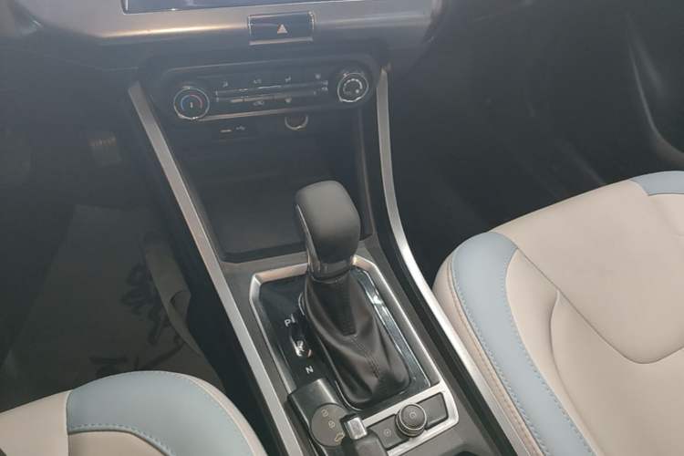 Used Chery Tiggo 3X 2022 PLUS 1.5L CVT Fashion Edition Gear Lever