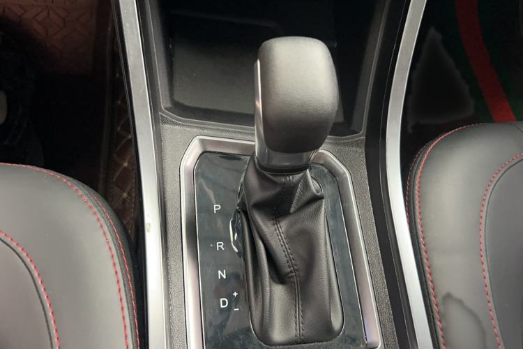 Used Chery Tiggo 3X 2022 Diamond Edition 1.5L CVT 3-Carat II Model Gear Lever