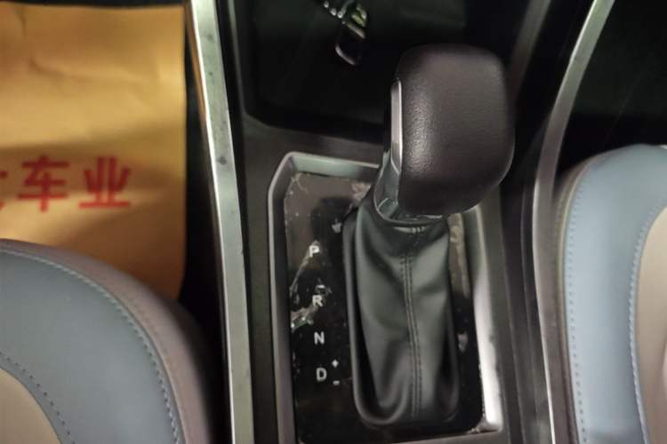 Used Chery Tiggo 3X 2022 PLUS 1.5L CVT Fashion Edition Gear Lever