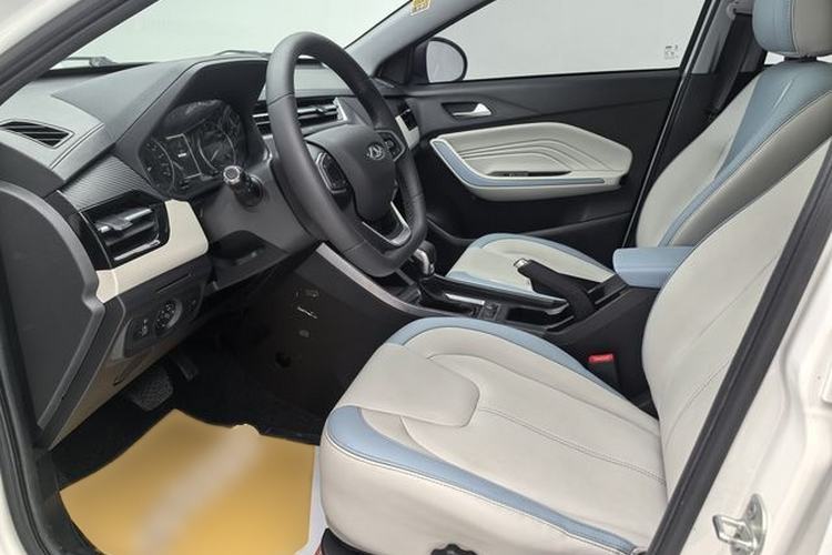 Used Chery Tiggo 3X 2022 PLUS 1.5L CVT Fashion Edition Interior 4