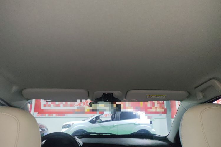 Used Chery Tiggo 3X 2022 PLUS 1.5L Manual – Zhenhong Red Date Edition Interior 4