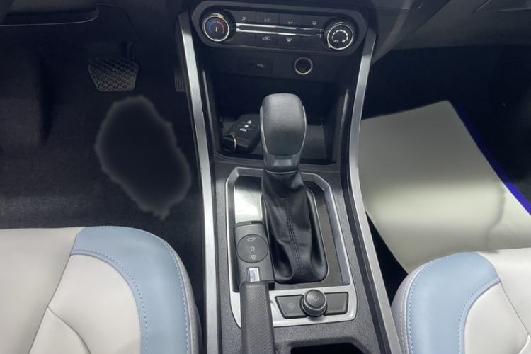 Used Chery Tiggo 3X 2022 Diamond Edition 1.5L CVT Elite Version Interior 5