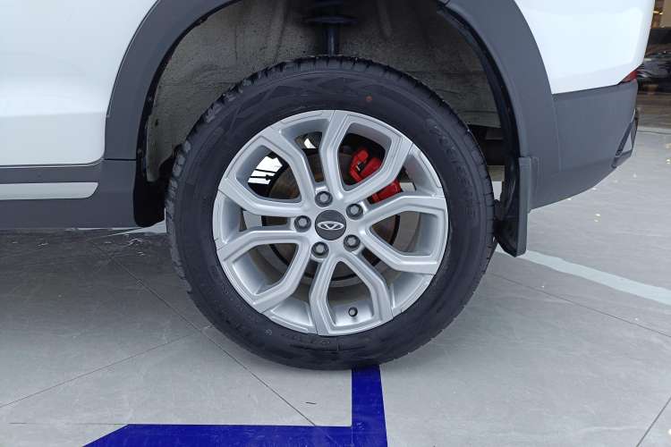 Used Chery Tiggo 3X 2022 Diamond Edition 1.5L CVT Elite Version Left Front Wheel Hub