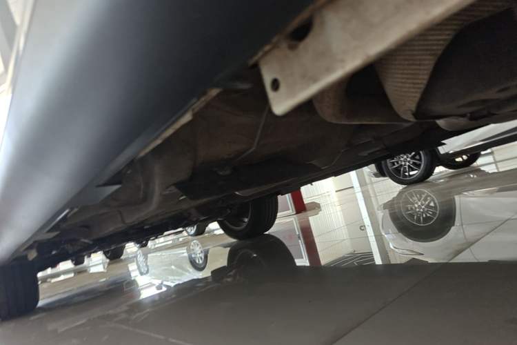 Used Chery Tiggo 3X 2022 Diamond Edition 1.5L CVT Elite Version Left Side Sill