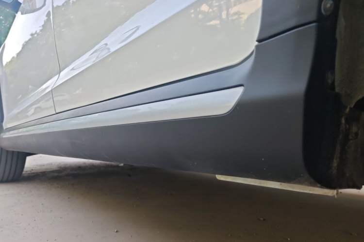 Used Chery Tiggo 3X 2022 PLUS 1.5L CVT Fashion Edition Left Side Sill