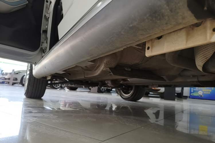 Used Chery Tiggo 3X 2022 Diamond Edition 1.5L CVT Elite Version Left Side Sill