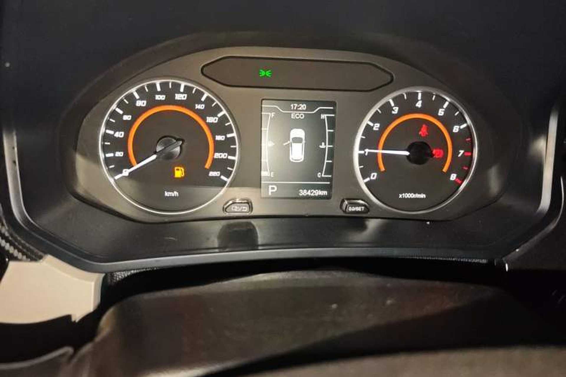 Used Chery Tiggo 3X 2022 PLUS 1.5L CVT Fashion Edition Odometer Close Up