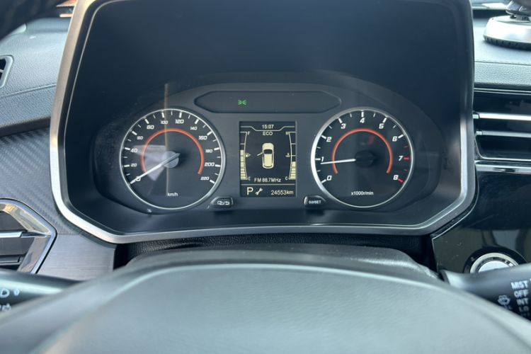 Used Chery Tiggo 3X 2022 Diamond Edition 1.5L CVT 3-Carat II Model Odometer Close Up