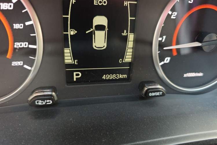Used Chery Tiggo 3X 2022 PLUS 1.5L CVT Fashion Edition Odometer Close Up