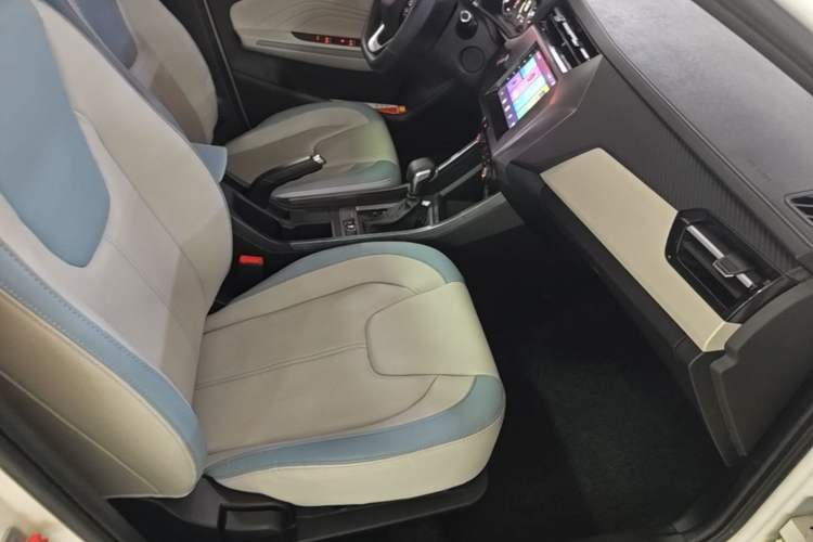 Used Chery Tiggo 3X 2022 PLUS 1.5L CVT Fashion Edition Right Front Seat