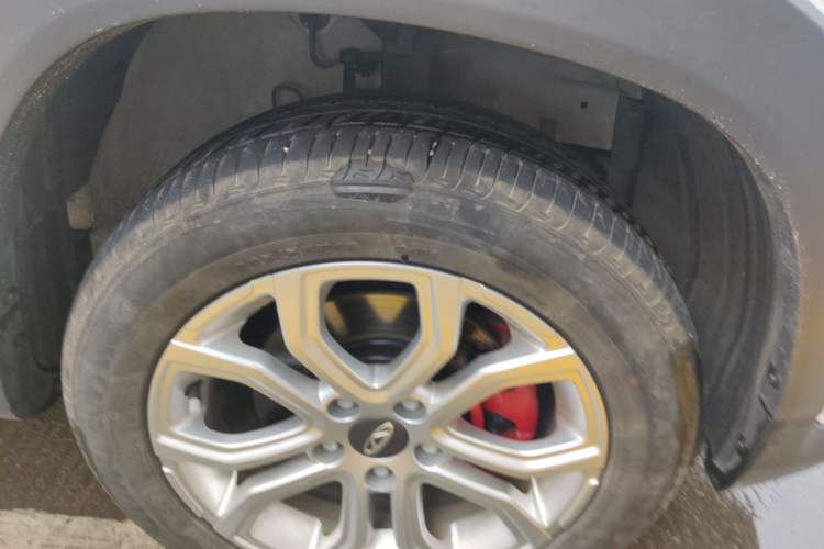 Used Chery Tiggo 3X 2022 PLUS 1.5L Manual – Zhenhong Red Date Edition Right Front Wheel Hub