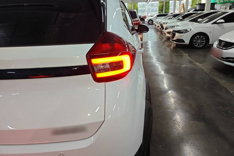Used Chery Tiggo 3X 2022 PLUS 1.5L Manual Fashion Edition Right Rear Taillight