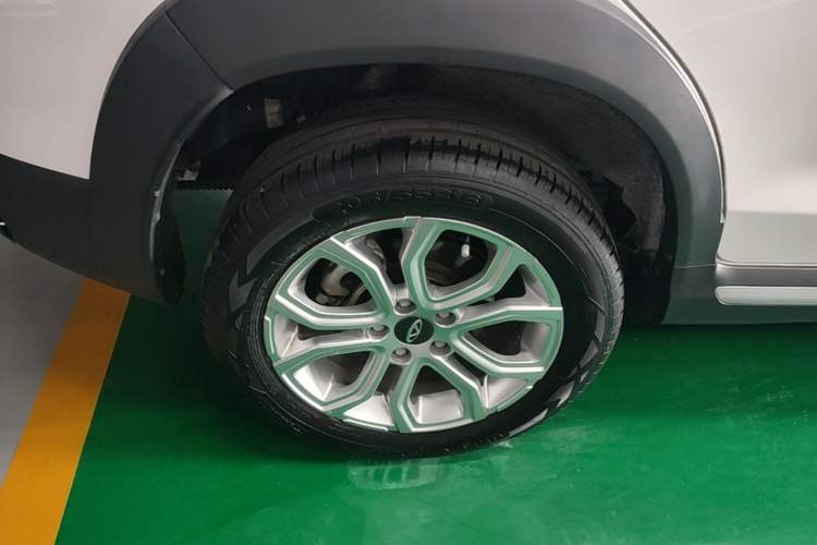 Used Chery Tiggo 3X 2022 PLUS 1.5L CVT Fashion Edition Right Rear Wheel Hub