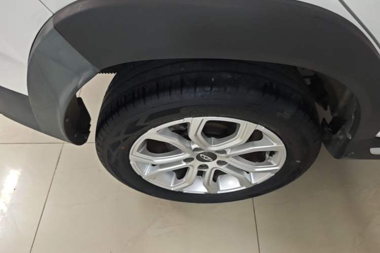 Used Chery Tiggo 3X 2022 PLUS 1.5L CVT Fashion Edition Right Rear Wheel Hub