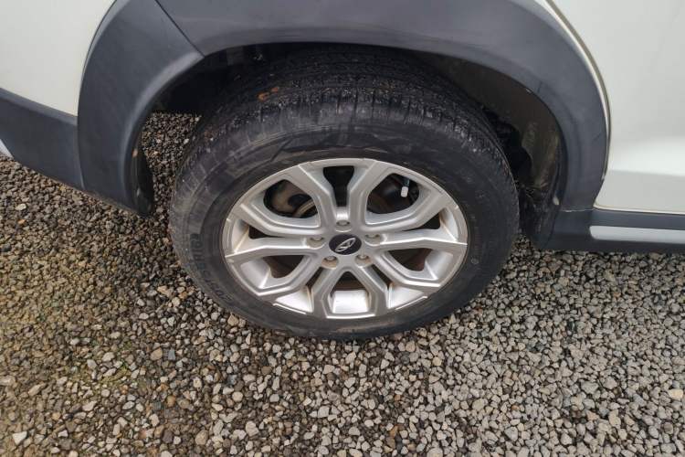 Used Chery Tiggo 3X 2022 PLUS 1.5L CVT Thrilling Red Date Edition II Right Rear Wheel Hub
