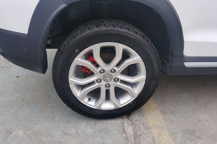Used Chery Tiggo 3X 2022 Diamond Edition 1.5L CVT Elite Version Right Rear Wheel Hub