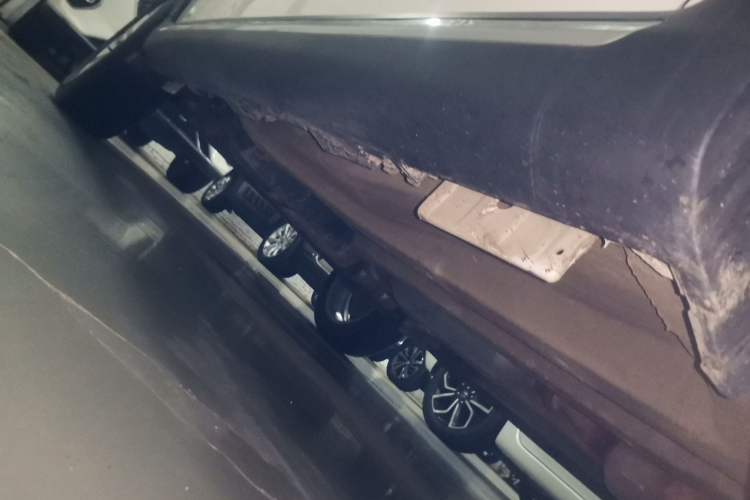 Used Chery Tiggo 3X 2022 PLUS 1.5L CVT Fashion Edition Right Side Sill
