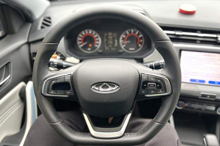 Used Chery Tiggo 3X 2022 Diamond Edition 1.5L CVT Elite Version Steering Wheel