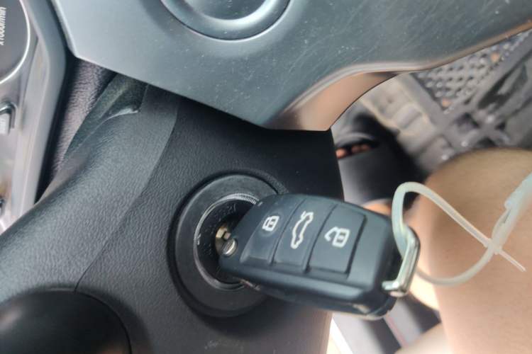 Used Chery Tiggo 3X 2022 PLUS 1.5L Manual – Zhenhong Red Date Edition Vehicle Key