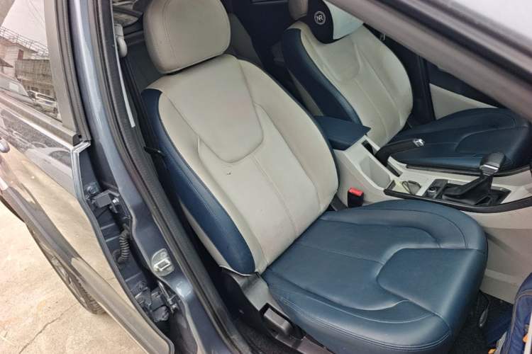 Used Chery Tiggo 3X 2023 1.5L CVT Fashion Edition Right Front Seat