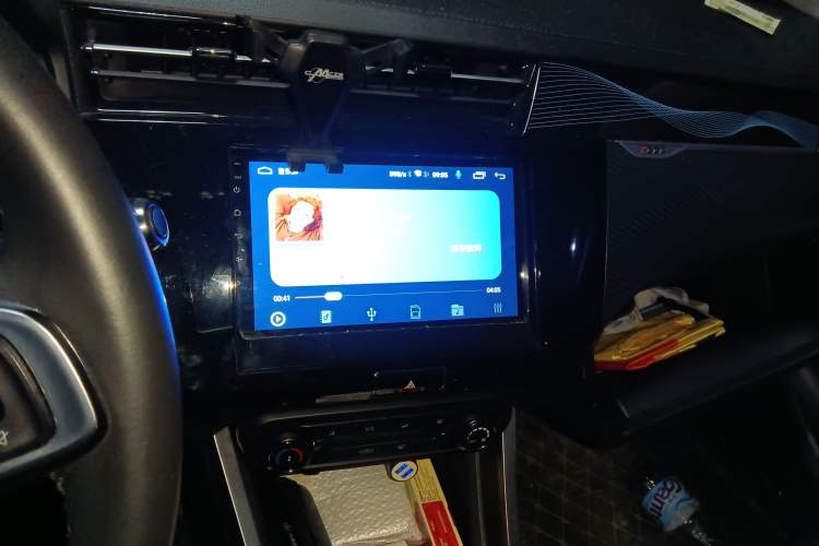 Used Chery Tiggo 3X 2023 1.5L Manual Fashion Edition Audio And AC Panel