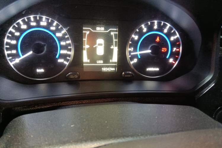 Used Chery Tiggo 3X 2023 1.5L Manual Fashion Edition Odometer Close Up