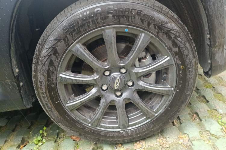Used Chery Tiggo 3X 2023 1.5L CVT Fashion Edition Right Front Wheel Hub