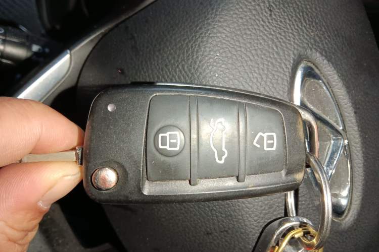 Used Chery Tiggo 3X 2023 1.5L Manual Fashion Edition Vehicle Key