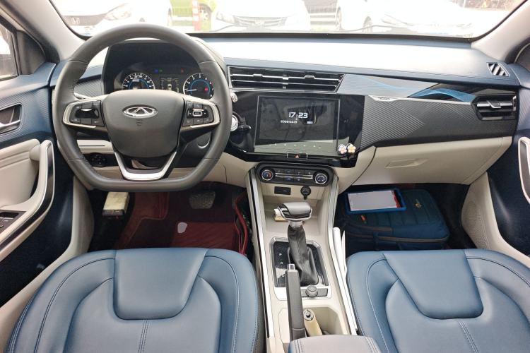 Used Chery Tiggo 3X 2023 1.5L CVT Fashion Edition Center Console