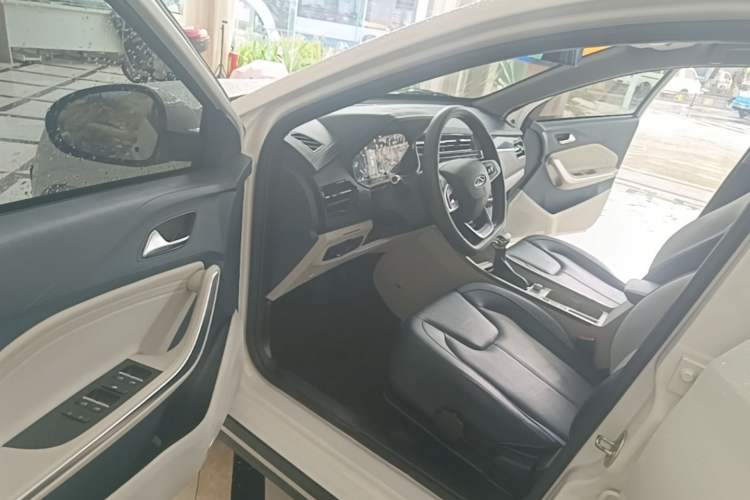 Used Chery Tiggo 3X 2023 1.5L CVT Fashion Edition Driver Seat