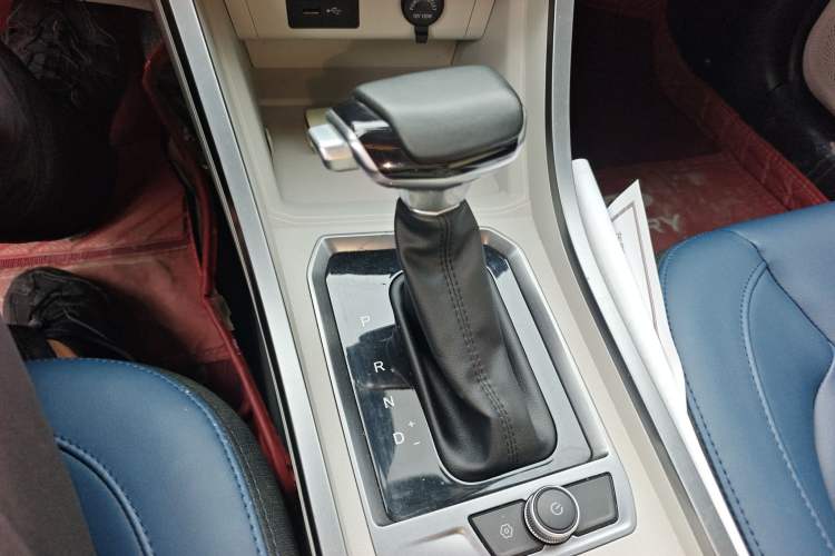 Used Chery Tiggo 3X 2023 1.5L CVT Fashion Edition Gear Lever