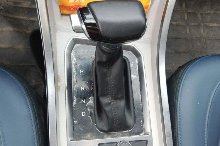 Used Chery Tiggo 3X 2023 1.5L CVT Fashion Edition Gear Lever