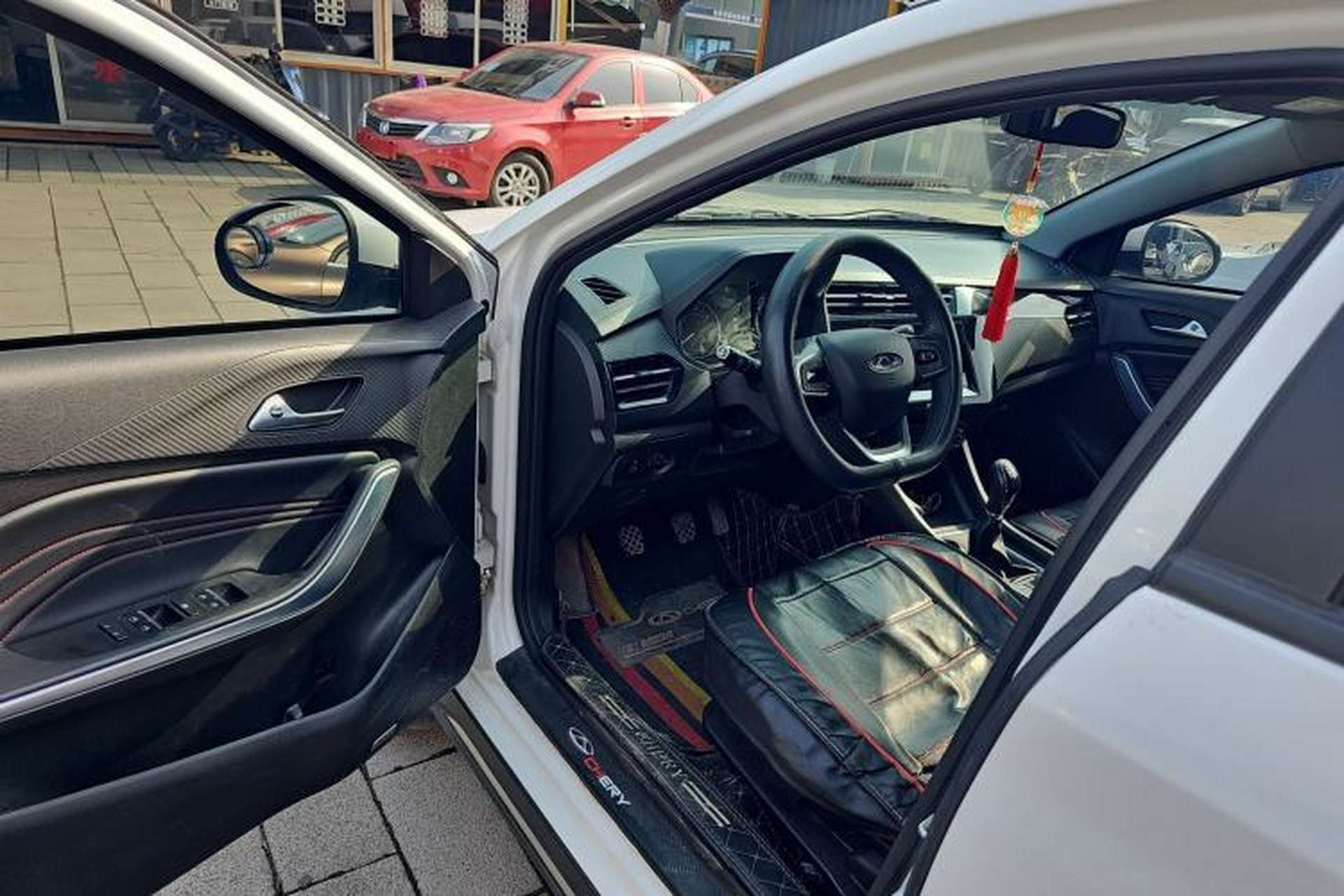Used Chery Tiggo 3X 2023 1.5L Manual Fashion Edition Interior 2