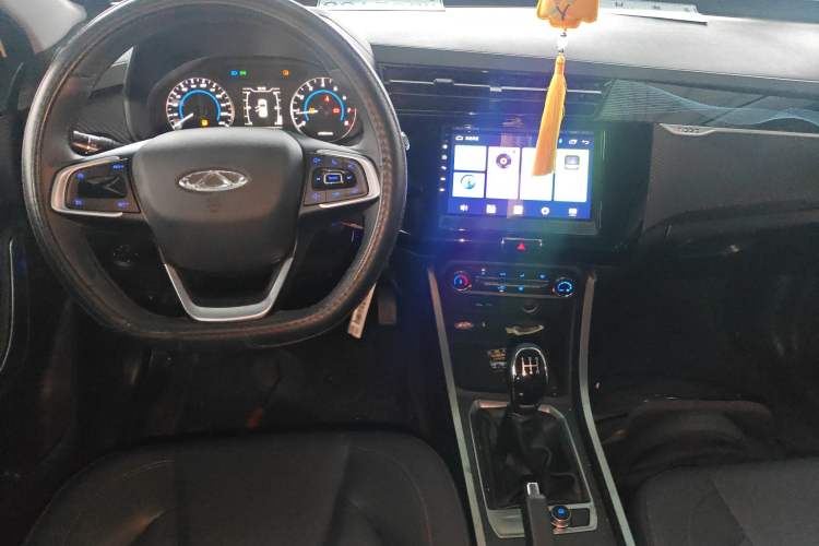 Used Chery Tiggo 3X 2023 1.5L Manual Fashion Edition Interior 2