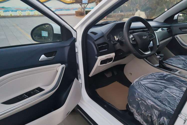 Used Chery Tiggo 3X 2023 1.5L CVT Fashion Edition Interior 2