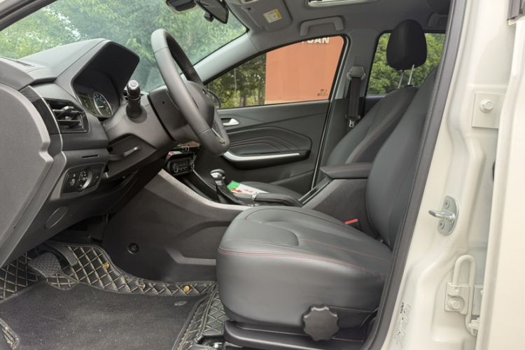 Used Chery Tiggo 3X 2023 1.5L CVT Fashion Edition Interior 3