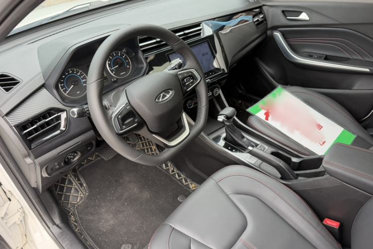 Used Chery Tiggo 3X 2023 1.5L CVT Fashion Edition Interior 4