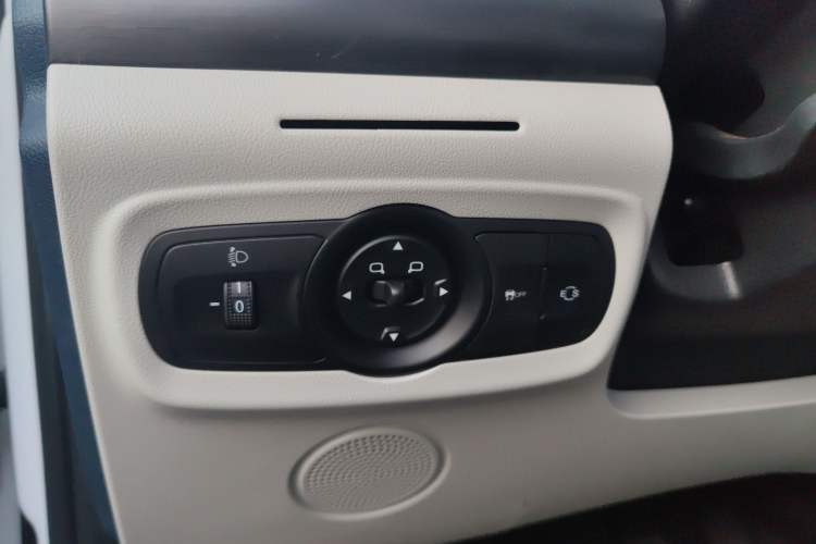 Used Chery Tiggo 3X 2023 1.5L CVT Fashion Edition Interior 6