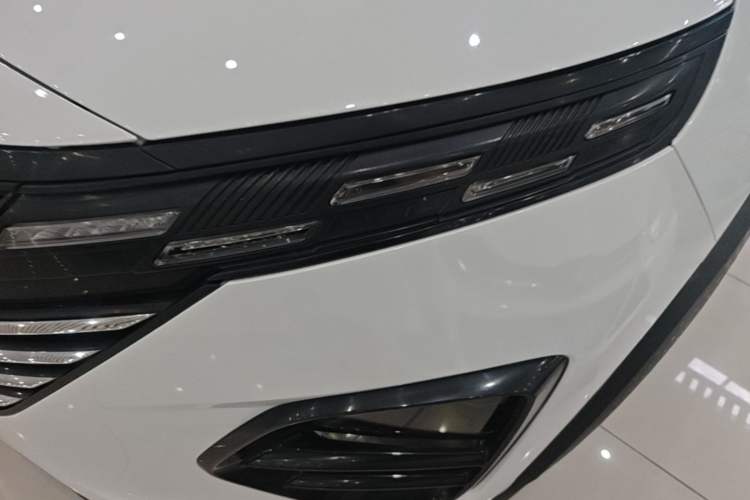 Used Chery Tiggo 3X 2023 1.5L CVT Fashion Edition Left Front Headlight