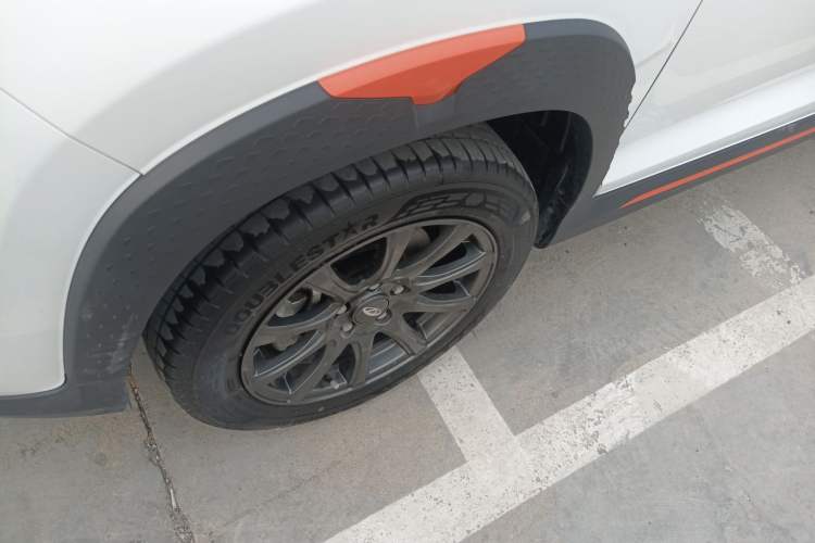 Used Chery Tiggo 3X 2023 1.5L CVT Shining Edition Left Front Wheel Hub