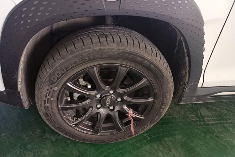 Used Chery Tiggo 3X 2023 1.5L CVT Fashion Edition Left Front Wheel Hub