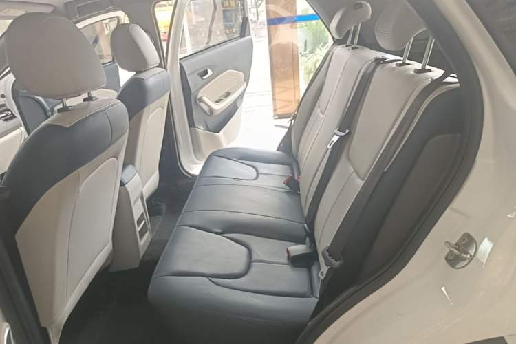 Used Chery Tiggo 3X 2023 1.5L CVT Fashion Edition Left Rear Seat