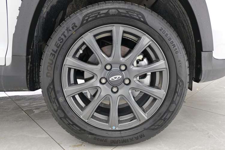 Used Chery Tiggo 3X 2023 1.5L CVT Fashion Edition Left Rear Wheel Hub