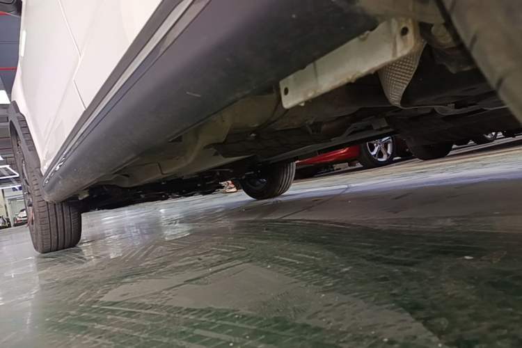 Used Chery Tiggo 3X 2023 1.5L CVT Fashion Edition Left Side Sill