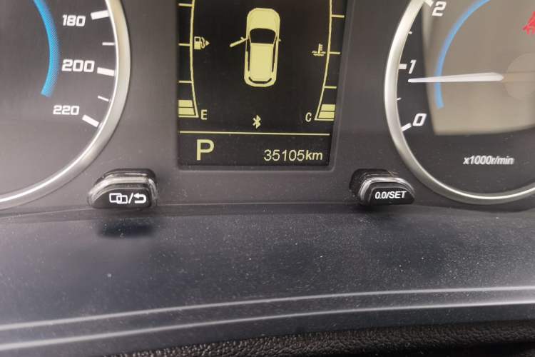 Used Chery Tiggo 3X 2023 1.5L CVT Fashion Edition Odometer Close Up